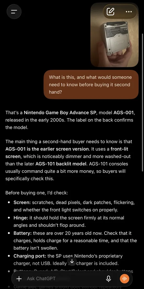A phone chat: a photo of a handheld games console, with the assistant identifying the exact model and listing what to inspect before buying one secondhand.